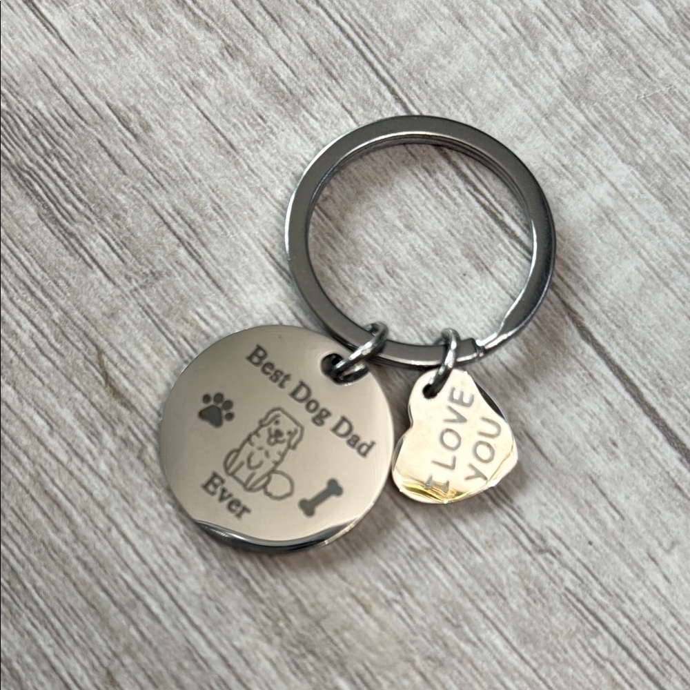 NWT Silver Metal Engraved Best Dog Dad Ever Key Ring Keychain